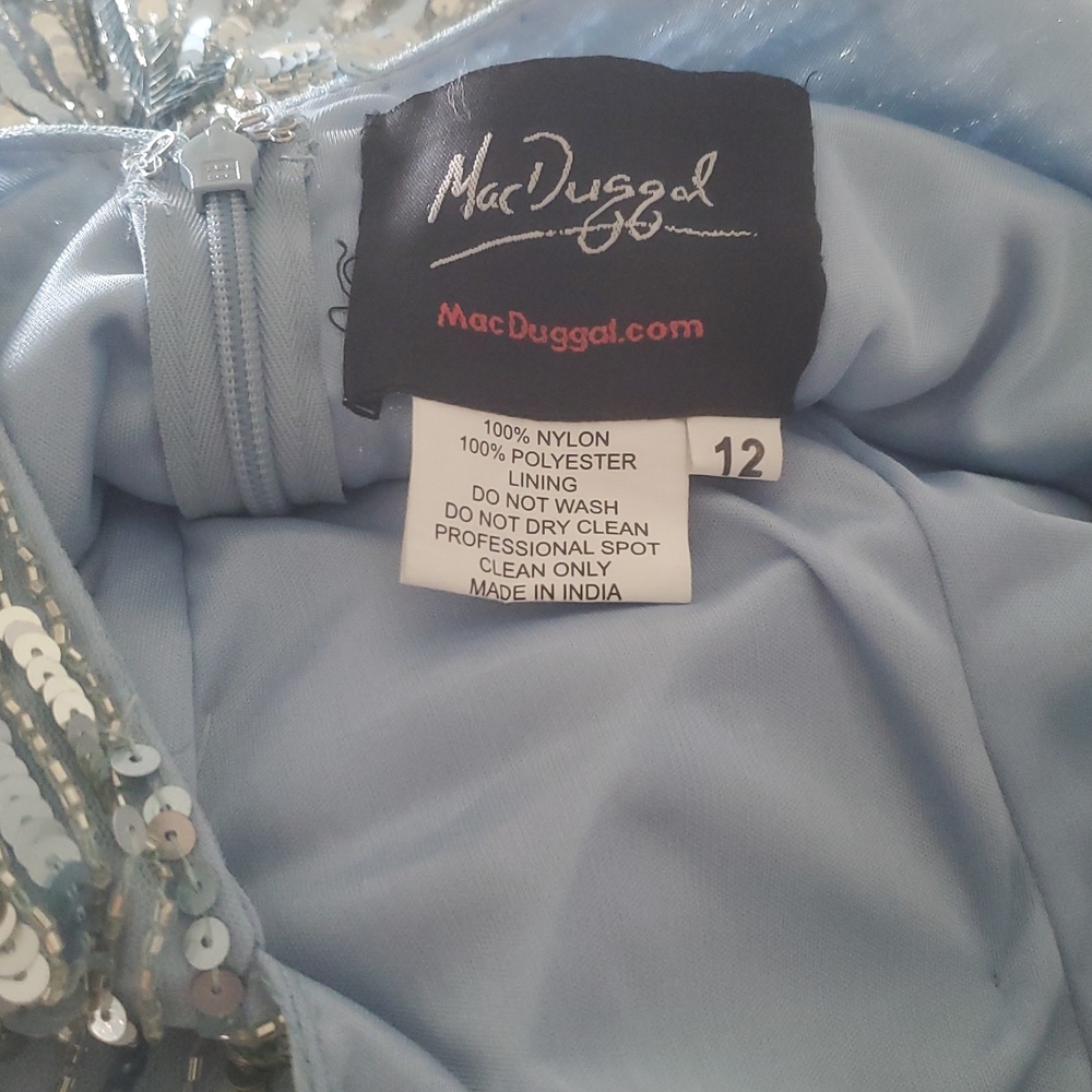 NWOT MACDUGGAL V-NECK SEQUIN POWDER BLUE GOWN SIZE;12 - Picture 9 of 9